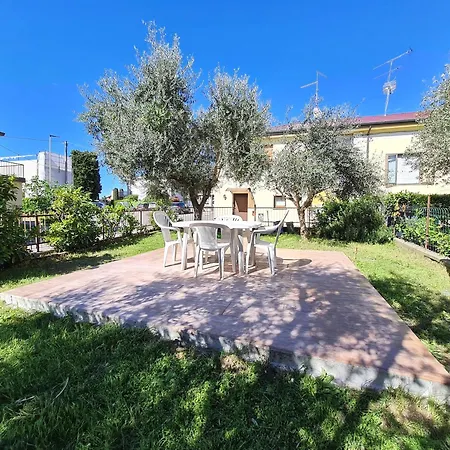 Pederzoli Apartman *